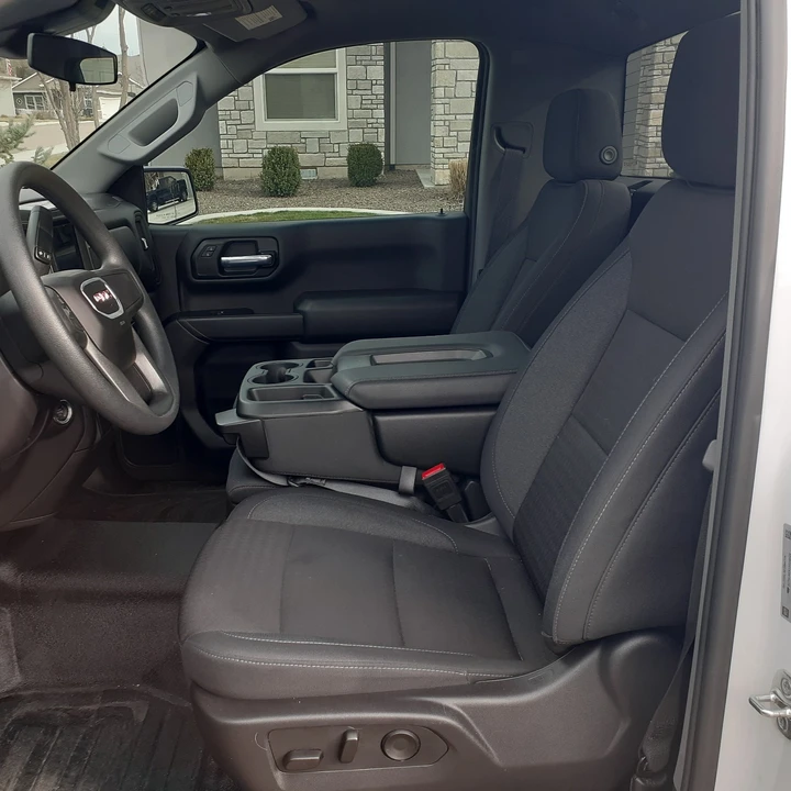 2025 GMC Sierra 5th Gen - Image 10 of 19