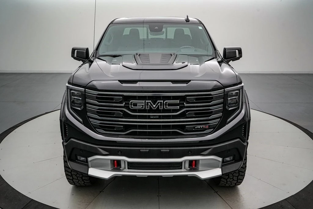 2025 GMC Sierra 5th Gen - Image 11 of 21