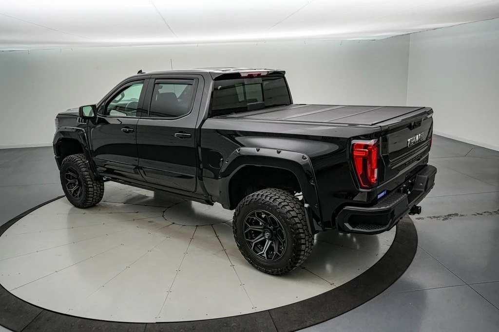 2025 GMC Sierra 5th Gen - Image 8 of 21