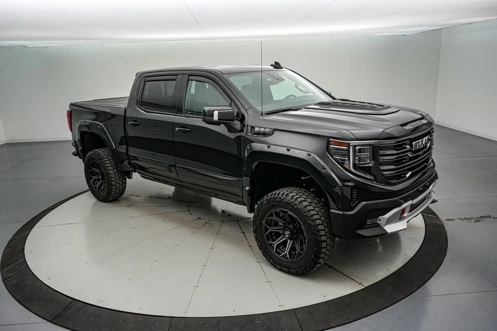 2025 GMC Sierra 5th Gen - Image 2 of 21