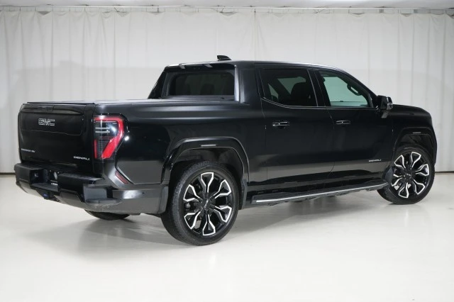 2025 GMC Sierra 5th Gen - Image 20 of 21