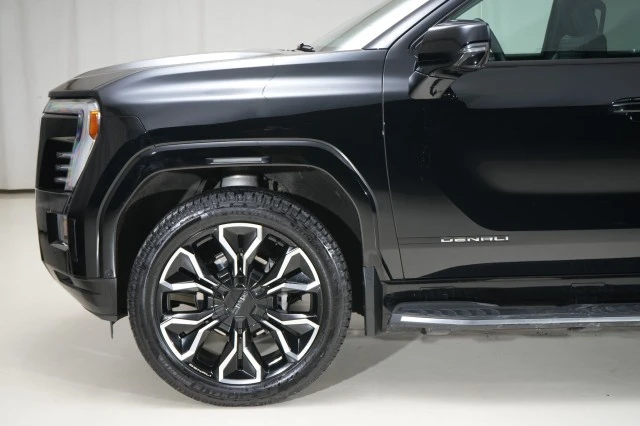 2025 GMC Sierra 5th Gen - Image 3 of 21