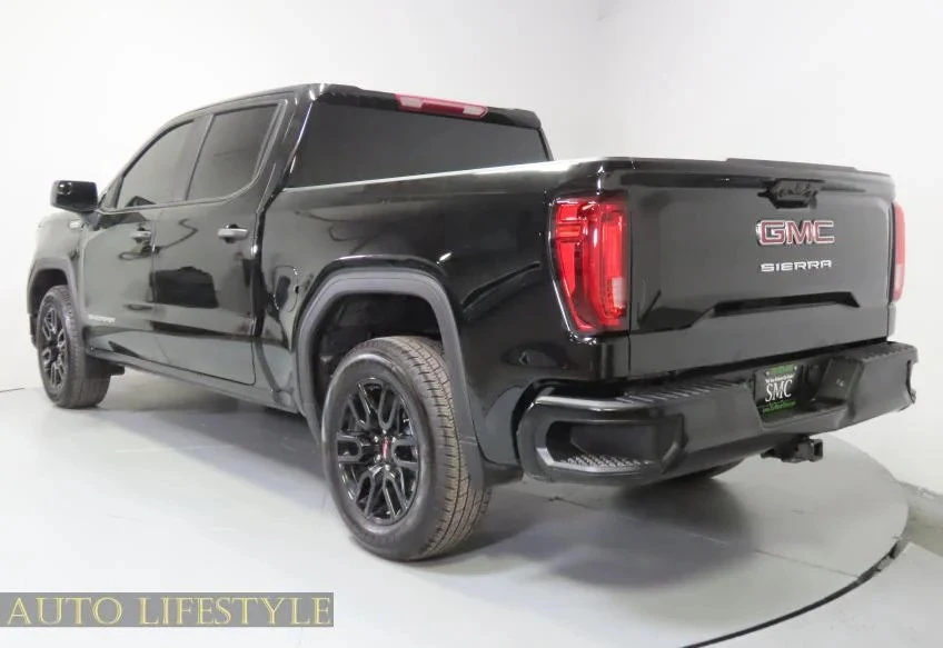 2025 GMC Sierra 5th Gen - Image 8 of 21