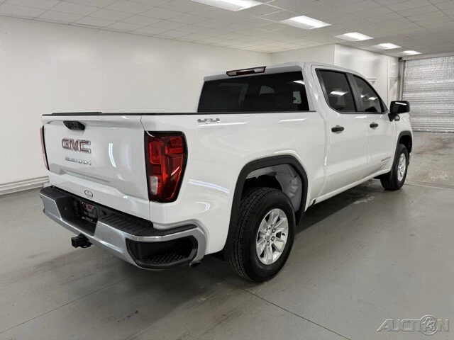 2025 GMC Sierra 5th Gen - Image 5 of 12