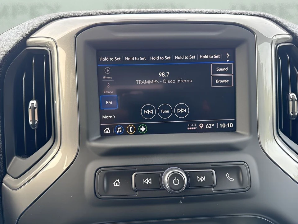 2025 GMC Sierra 5th Gen - Image 15 of 21