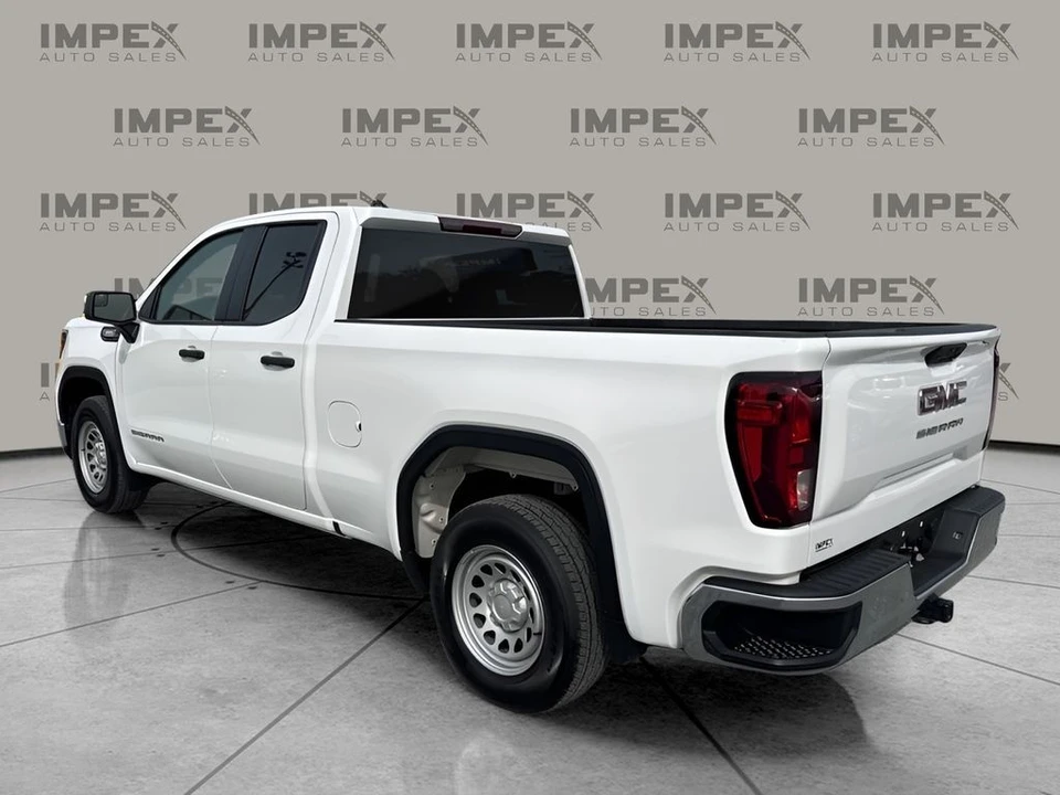 2025 GMC Sierra 5th Gen - Image 3 of 21