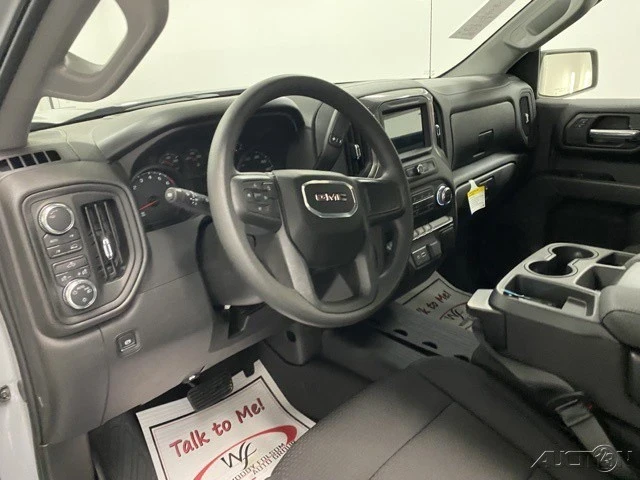 2025 GMC Sierra 5th Gen - Image 11 of 16
