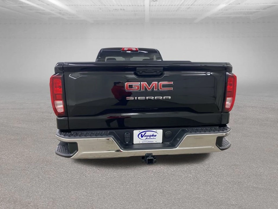 2025 GMC Sierra 5th Gen - Image 9 of 12