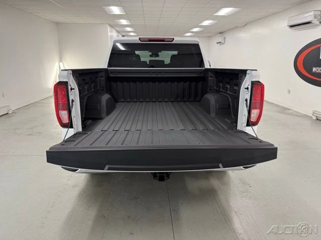 2025 GMC Sierra 5th Gen - Image 8 of 12