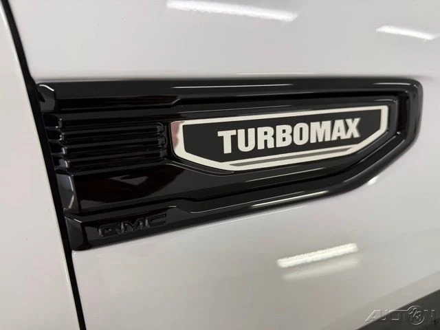 2025 GMC Sierra 5th Gen - Image 6 of 12