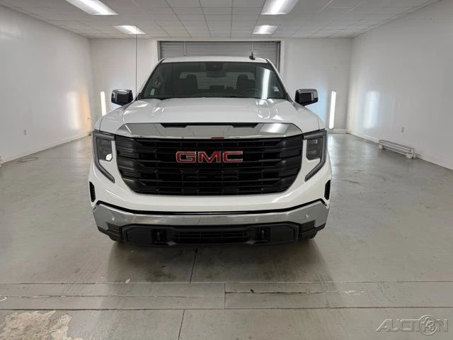 2025 GMC Sierra 5th Gen - Image 2 of 12
