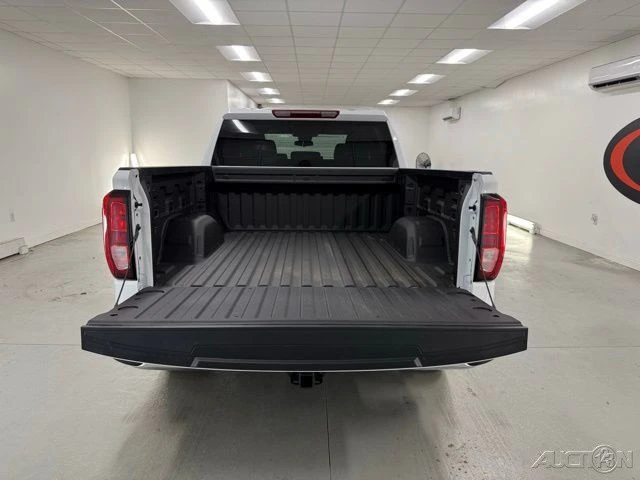 2025 GMC Sierra 5th Gen - Image 8 of 12