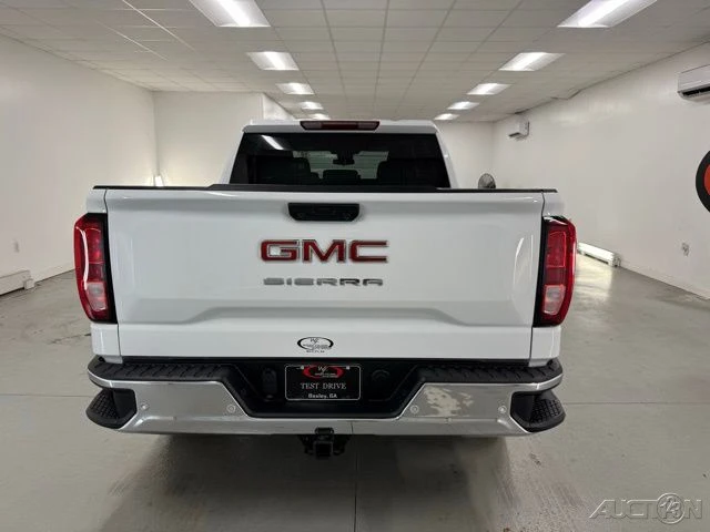 2025 GMC Sierra 5th Gen - Image 7 of 12