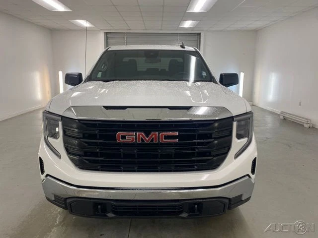 2025 GMC Sierra 5th Gen - Image 2 of 12