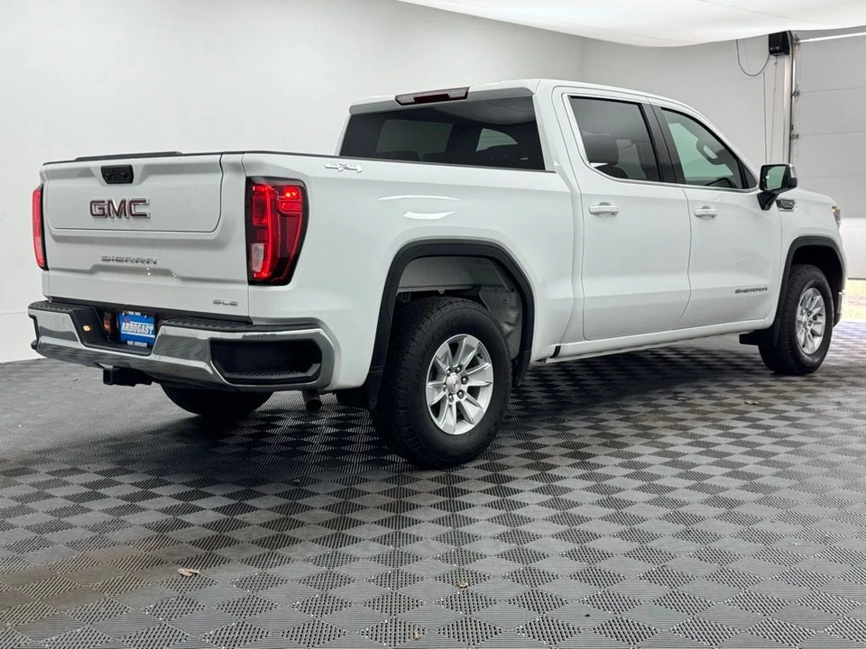 2025 GMC Sierra 5th Gen - Image 6 of 12