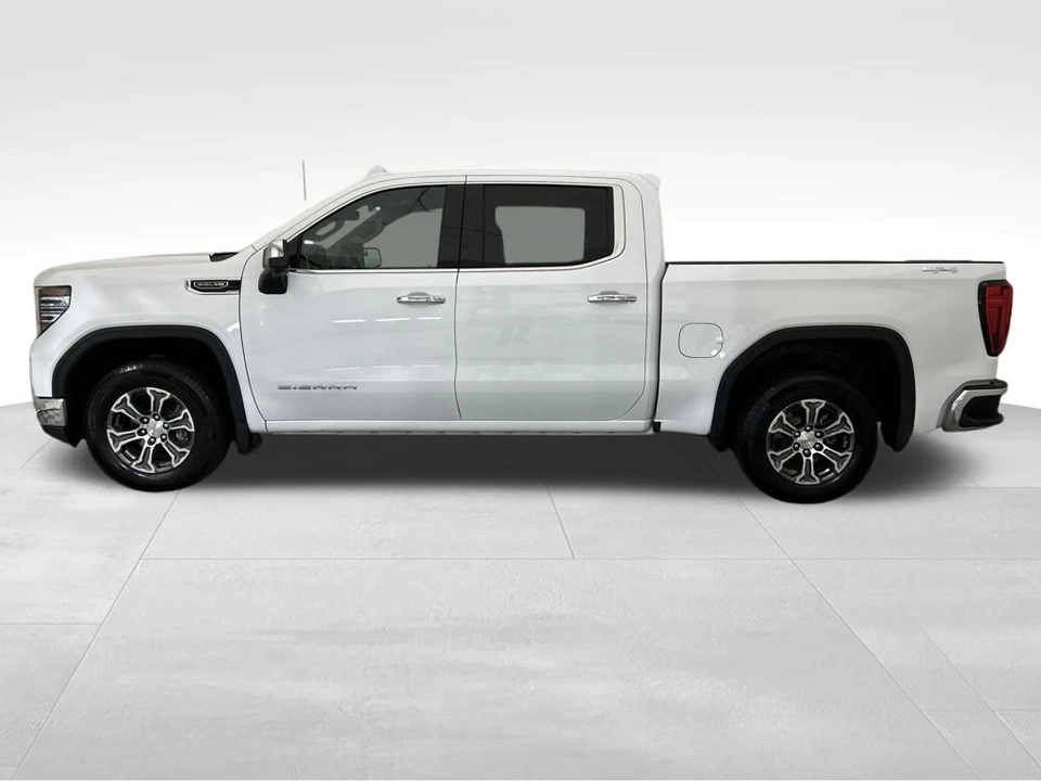 2025 GMC Sierra 5th Gen - Image 2 of 12