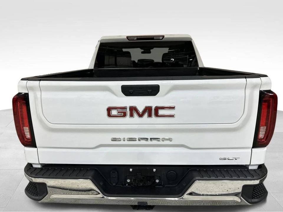 2025 GMC Sierra 5th Gen - Image 4 of 12