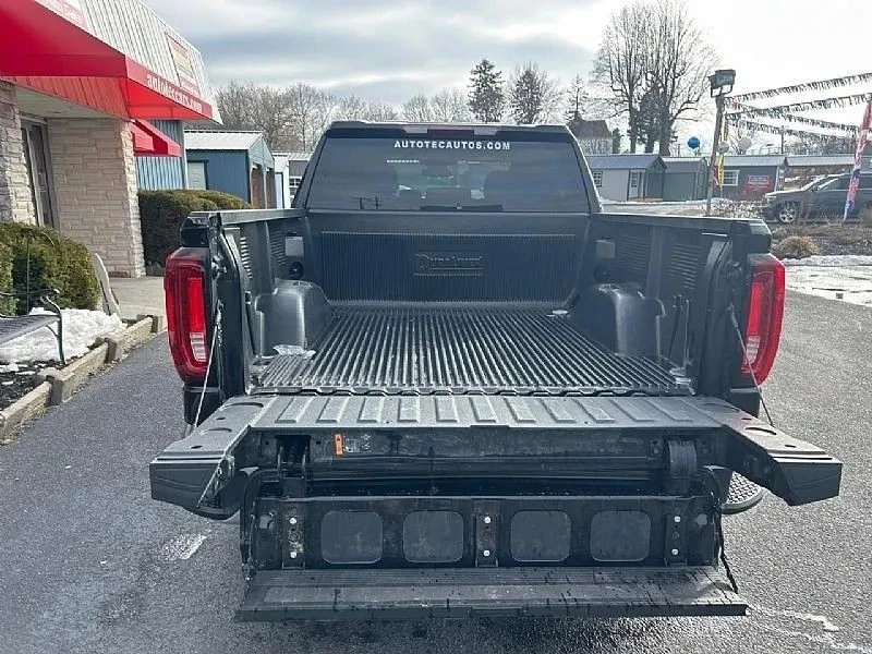 2025 GMC Sierra 5th Gen - Image 5 of 12