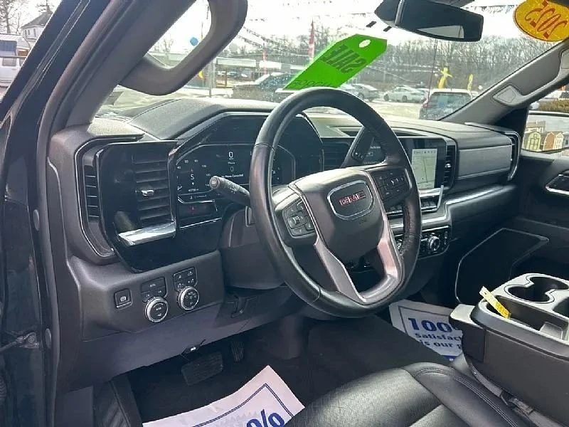 2025 GMC Sierra 5th Gen - Image 7 of 12