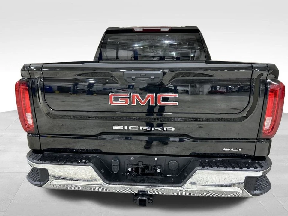 2025 GMC Sierra 5th Gen - Image 4 of 12