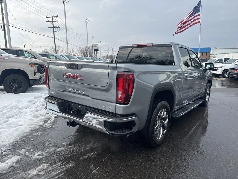 2025 GMC Sierra 5th Gen - Image 5 of 12