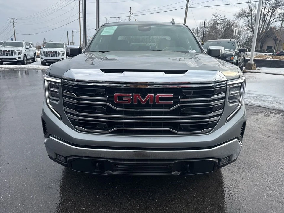 2025 GMC Sierra 5th Gen - Image 8 of 12
