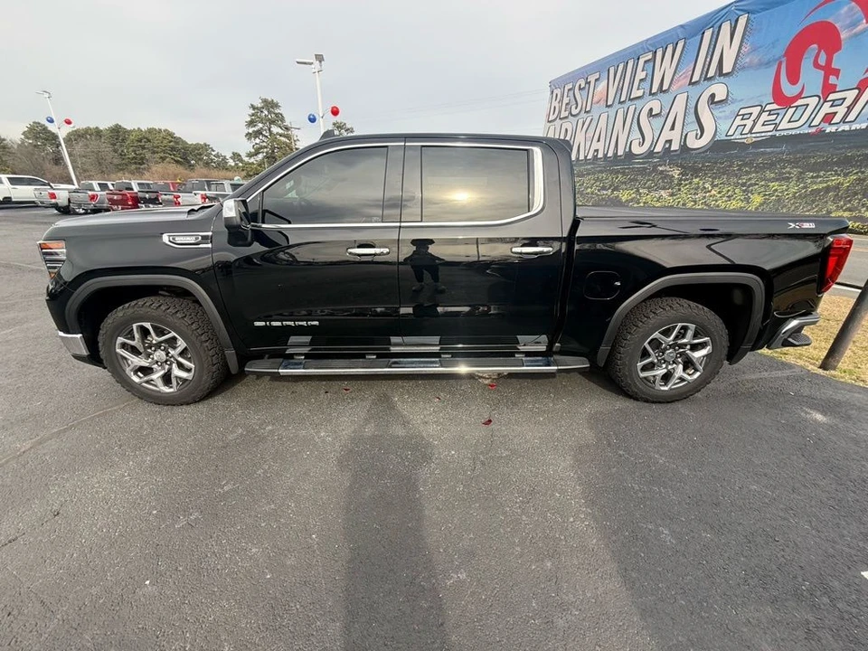 2025 GMC Sierra 5th Gen - Image 13 of 21