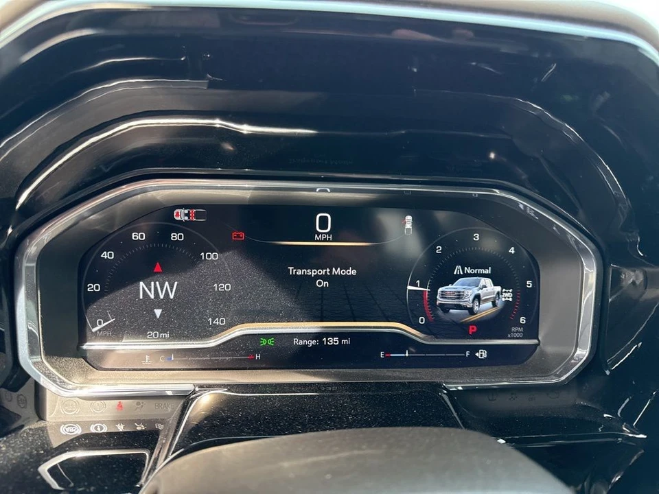 2025 GMC Sierra 5th Gen - Image 6 of 7