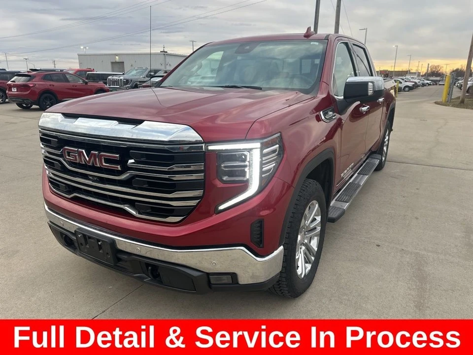2025 GMC Sierra 5th Gen - Image 3 of 12