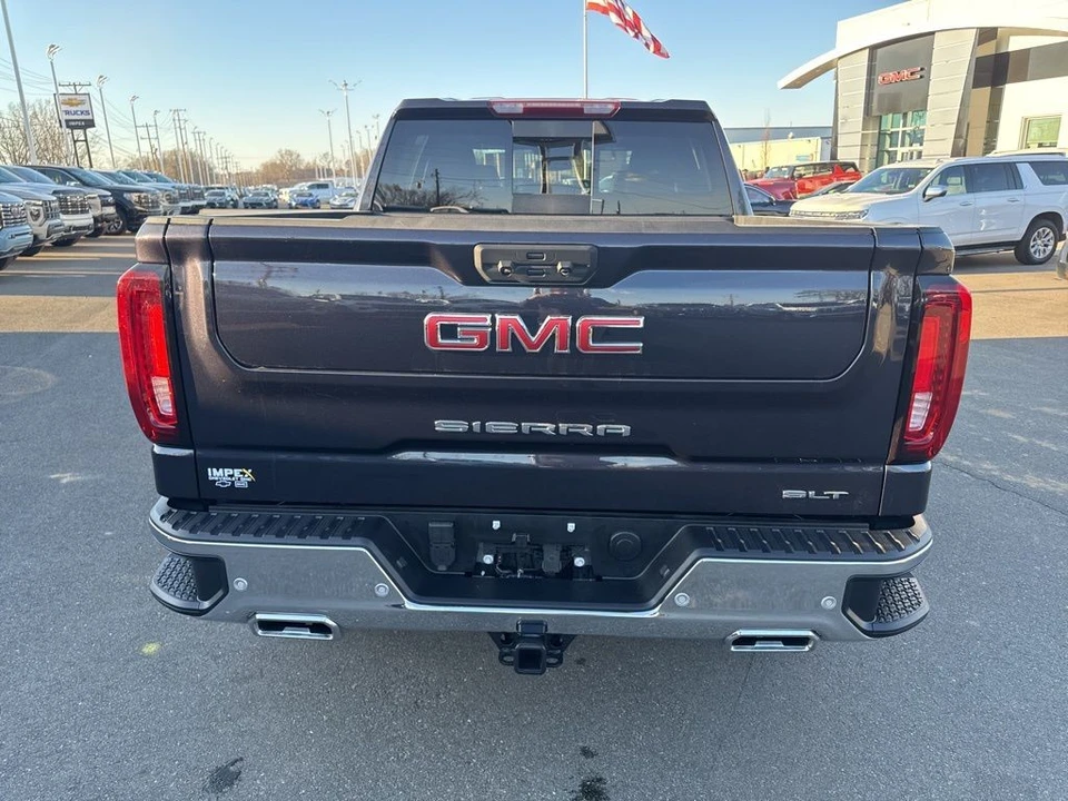 2025 GMC Sierra 5th Gen - Image 4 of 12
