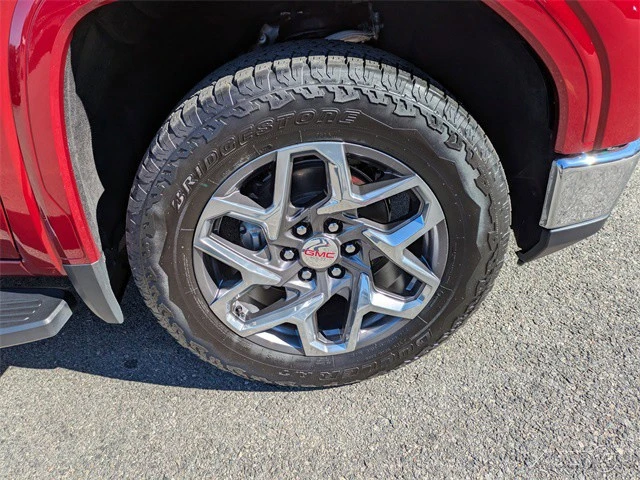 2025 GMC Sierra 5th Gen - Image 11 of 21