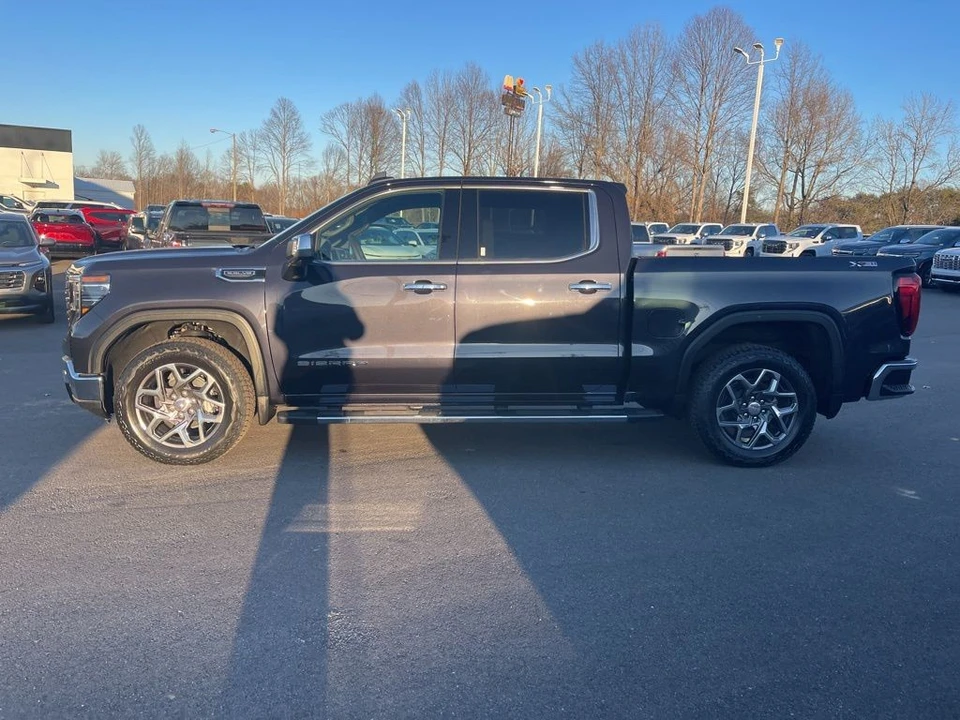 2025 GMC Sierra 5th Gen - Image 2 of 12