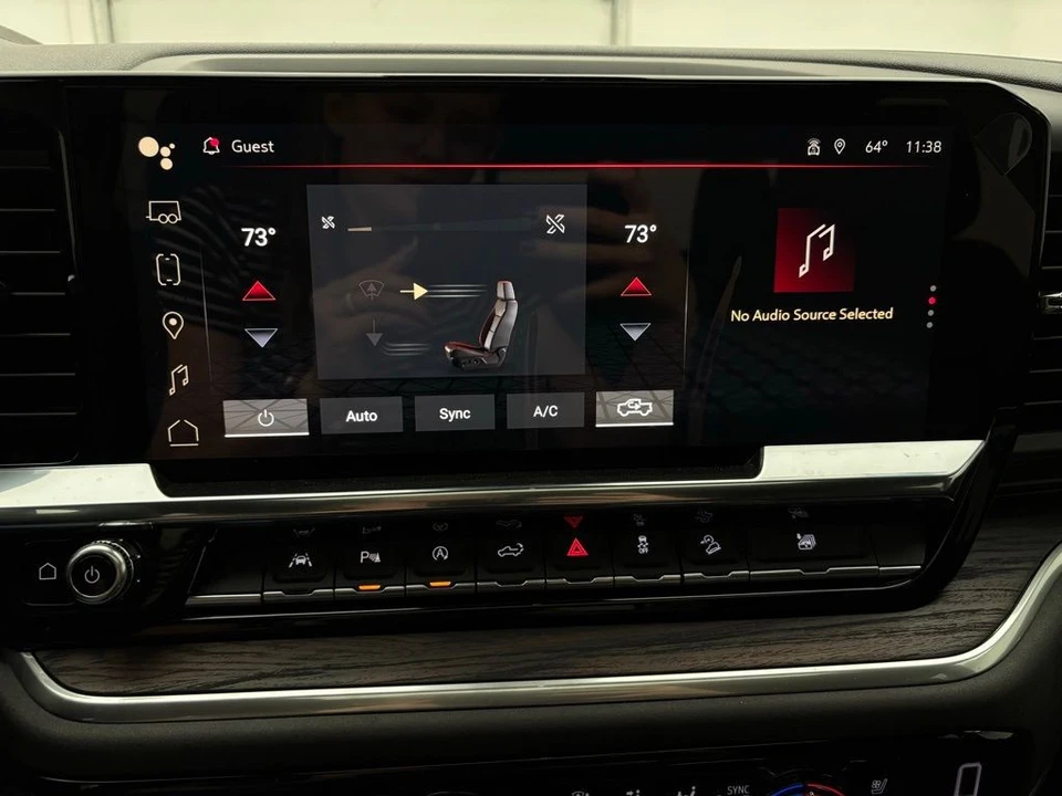 2025 GMC Sierra 5th Gen - Image 7 of 12