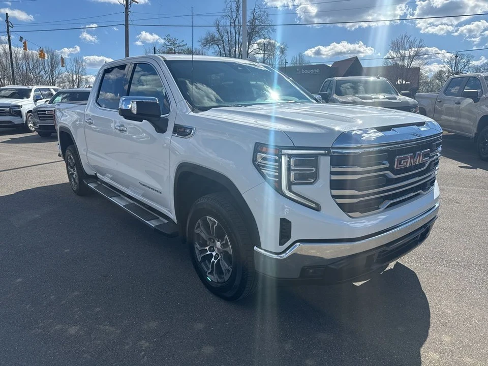2025 GMC Sierra 5th Gen - Image 7 of 21