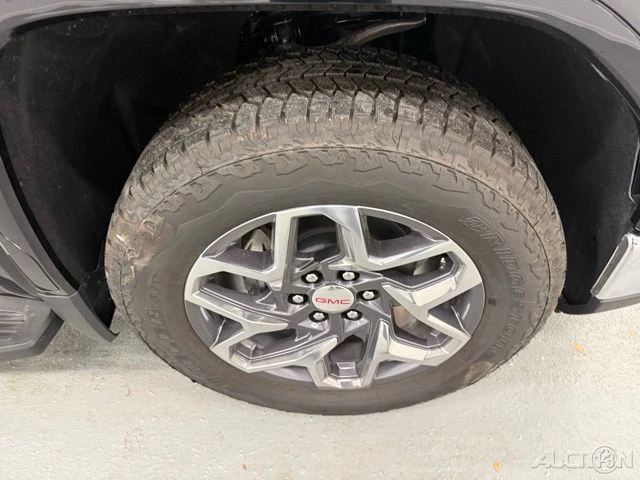 2025 GMC Sierra 5th Gen - Image 4 of 12