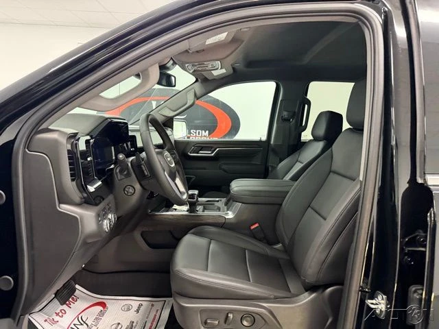 2025 GMC Sierra 5th Gen - Image 9 of 12