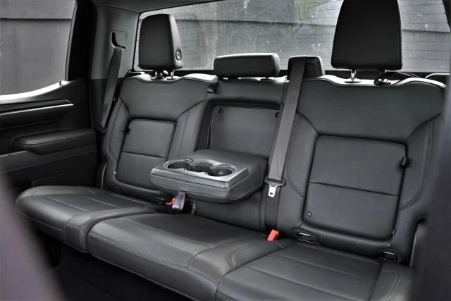 2025 GMC Sierra 5th Gen - Image 21 of 21