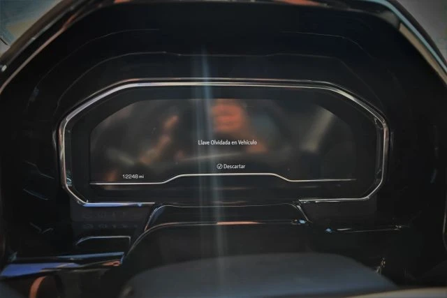 2025 GMC Sierra 5th Gen - Image 12 of 18