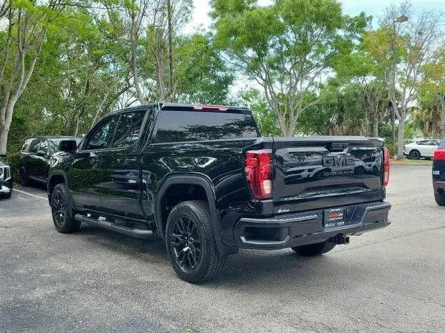 2025 GMC Sierra 5th Gen - Image 2 of 13