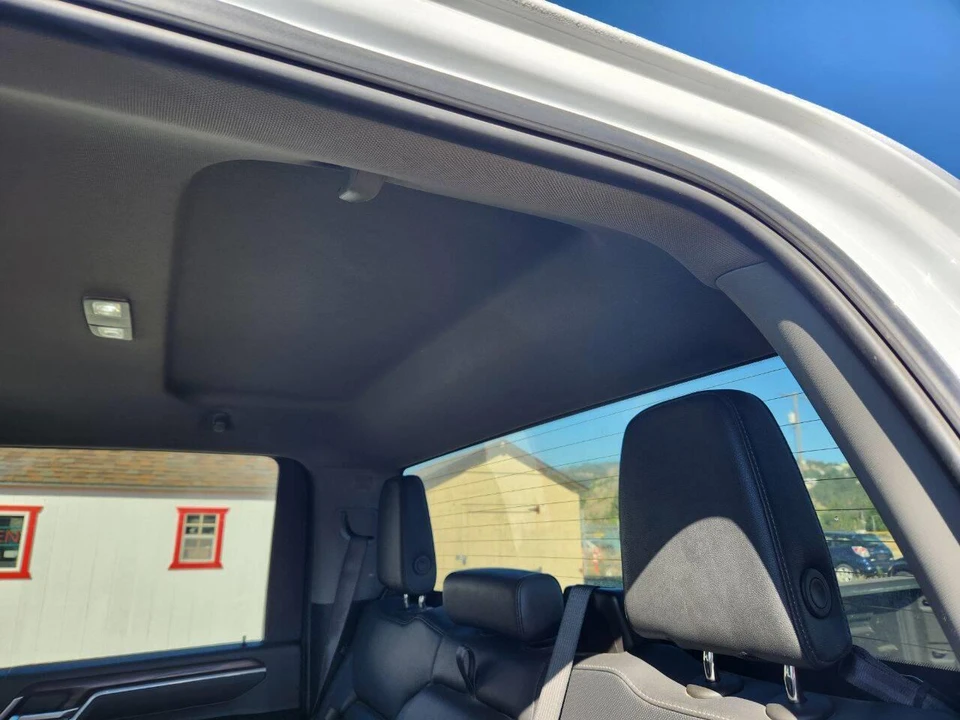 2025 GMC Sierra 5th Gen - Image 22 of 31
