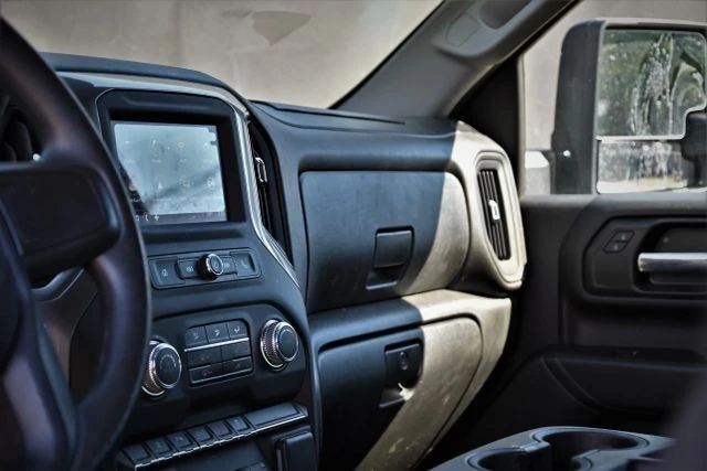 2025 GMC Sierra 5th Gen - Image 12 of 21