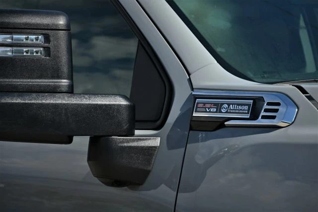 2025 GMC Sierra 5th Gen - Image 10 of 21