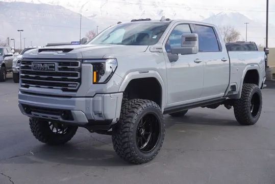 2025 GMC Sierra 3500HD AT4 HD