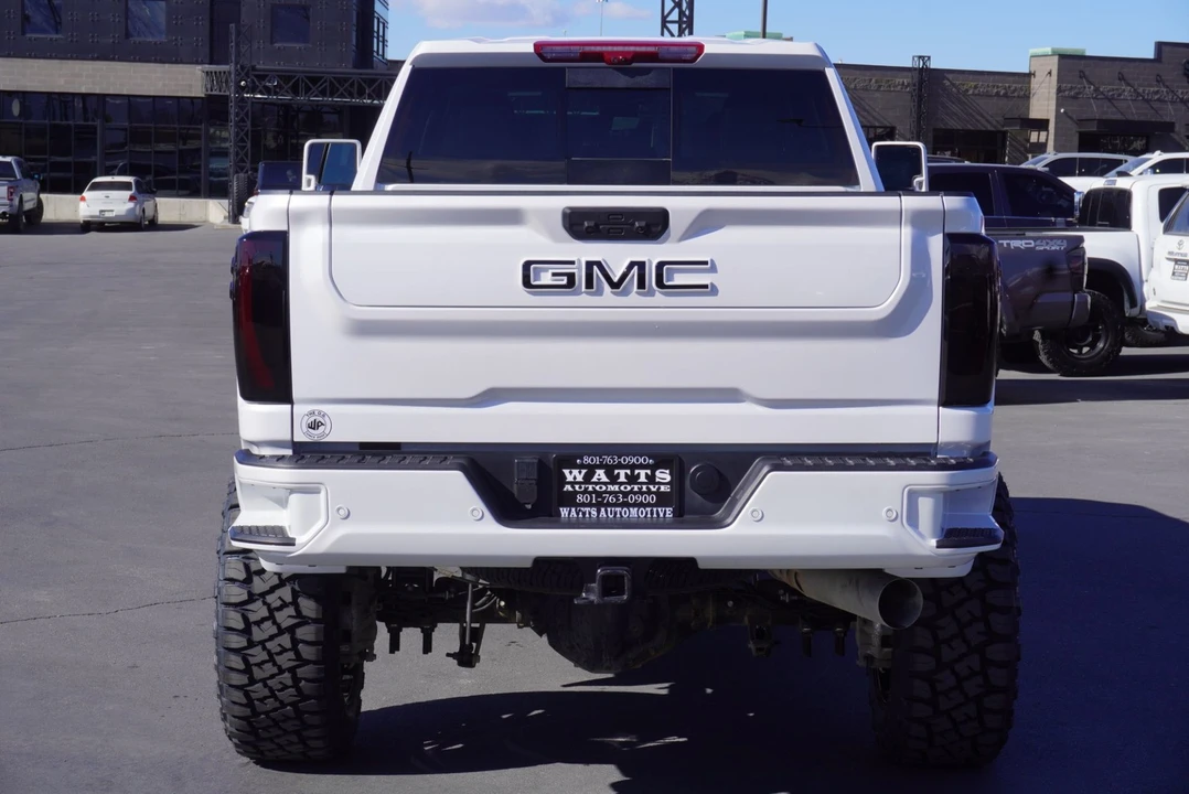 2025 GMC Sierra Heavy Duty 5th Gen - Image 8 of 12
