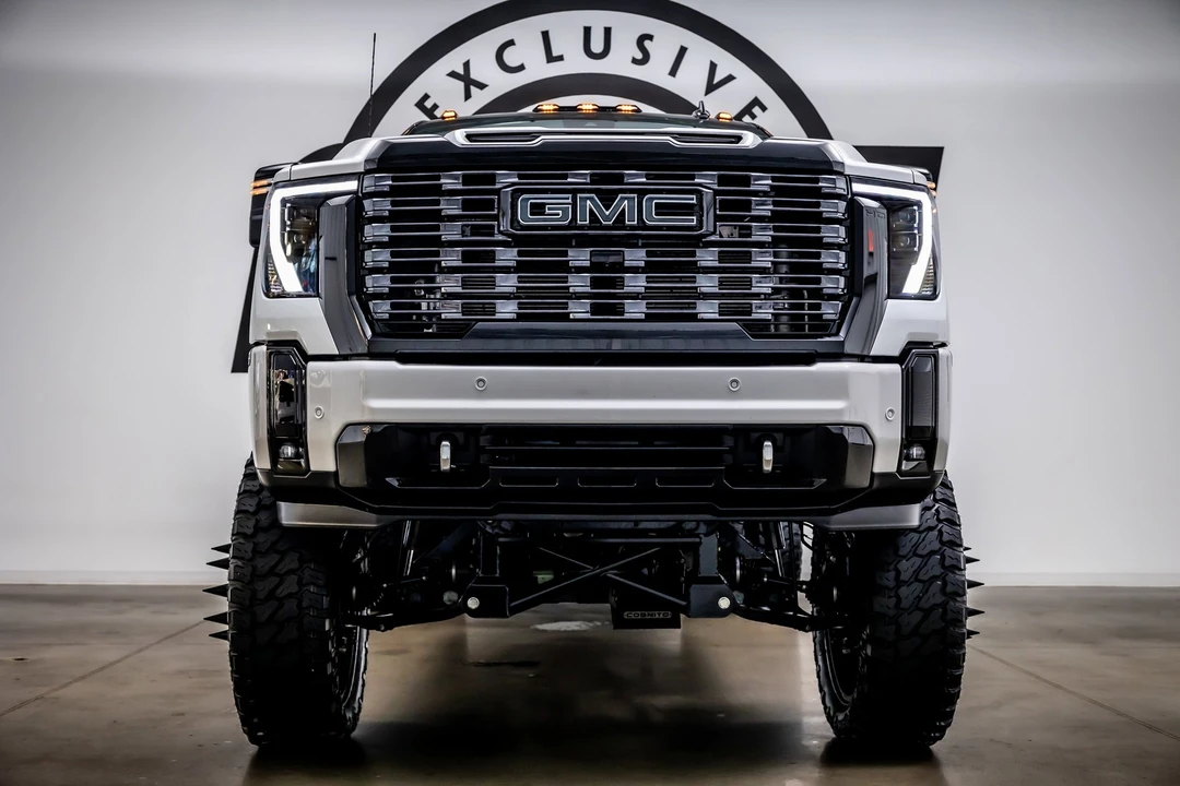 2025 GMC Sierra Heavy Duty 5th Gen - Image 3 of 21