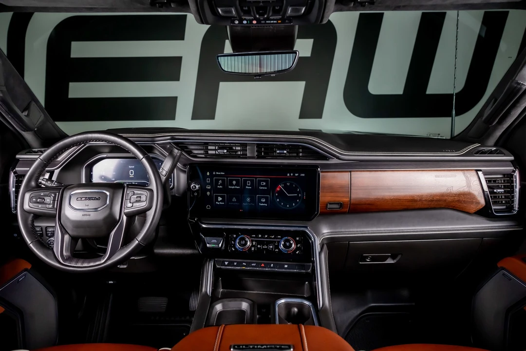 2025 GMC Sierra Heavy Duty 5th Gen - Image 2 of 21