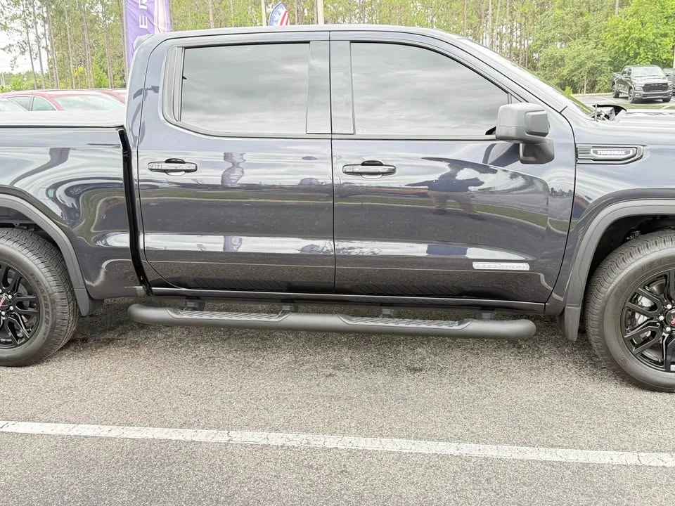 2025 GMC Sierra 5th Gen - Image 3 of 6