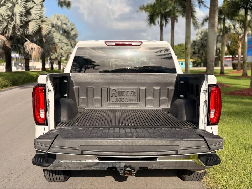 2025 GMC Sierra 5th Gen - Image 12 of 12