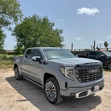 2025 GMC Sierra Denali 4D