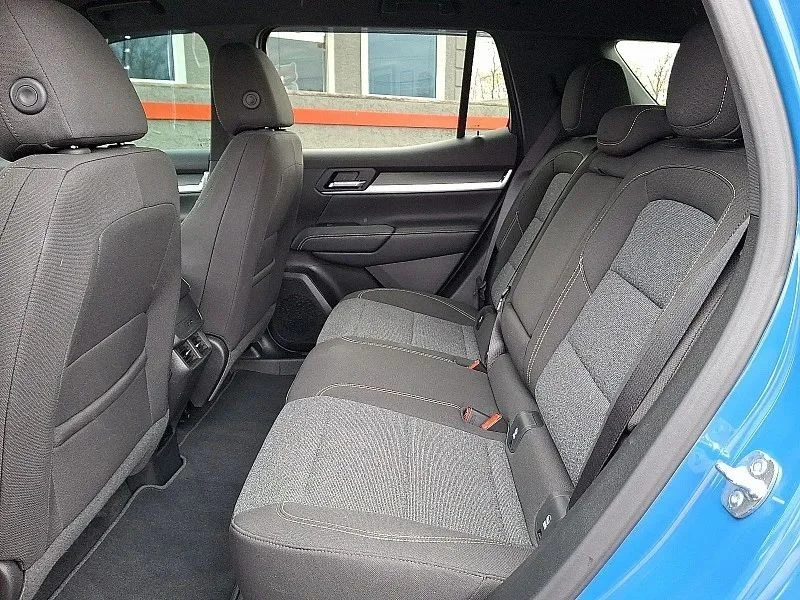2025 GMC Terrain - Image 11 of 12